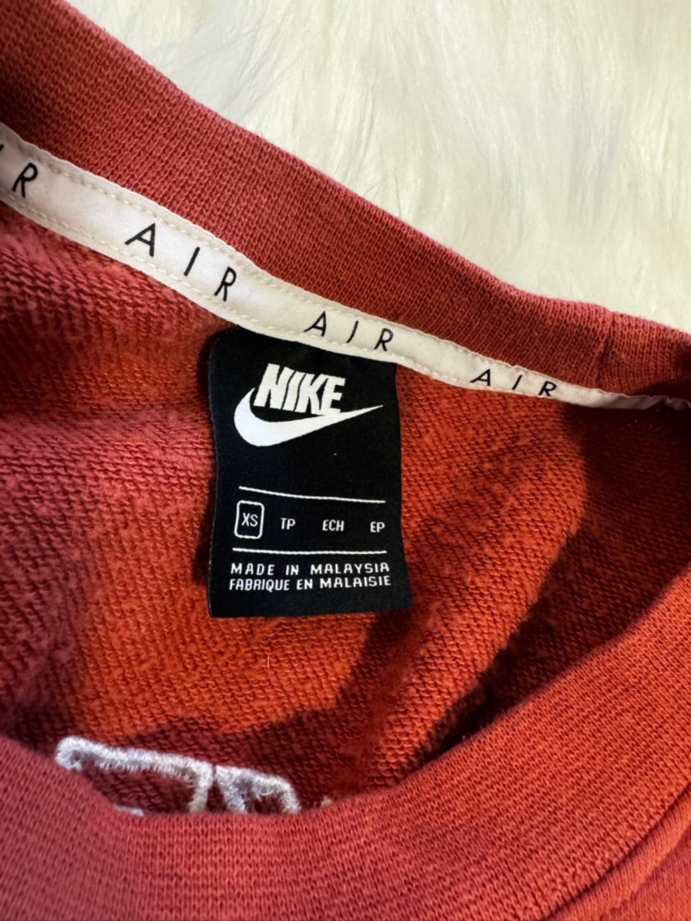 Nike Air Cropped Sweatshirt XS Red | Athletic Logo Pullover - Picture 3 of 4